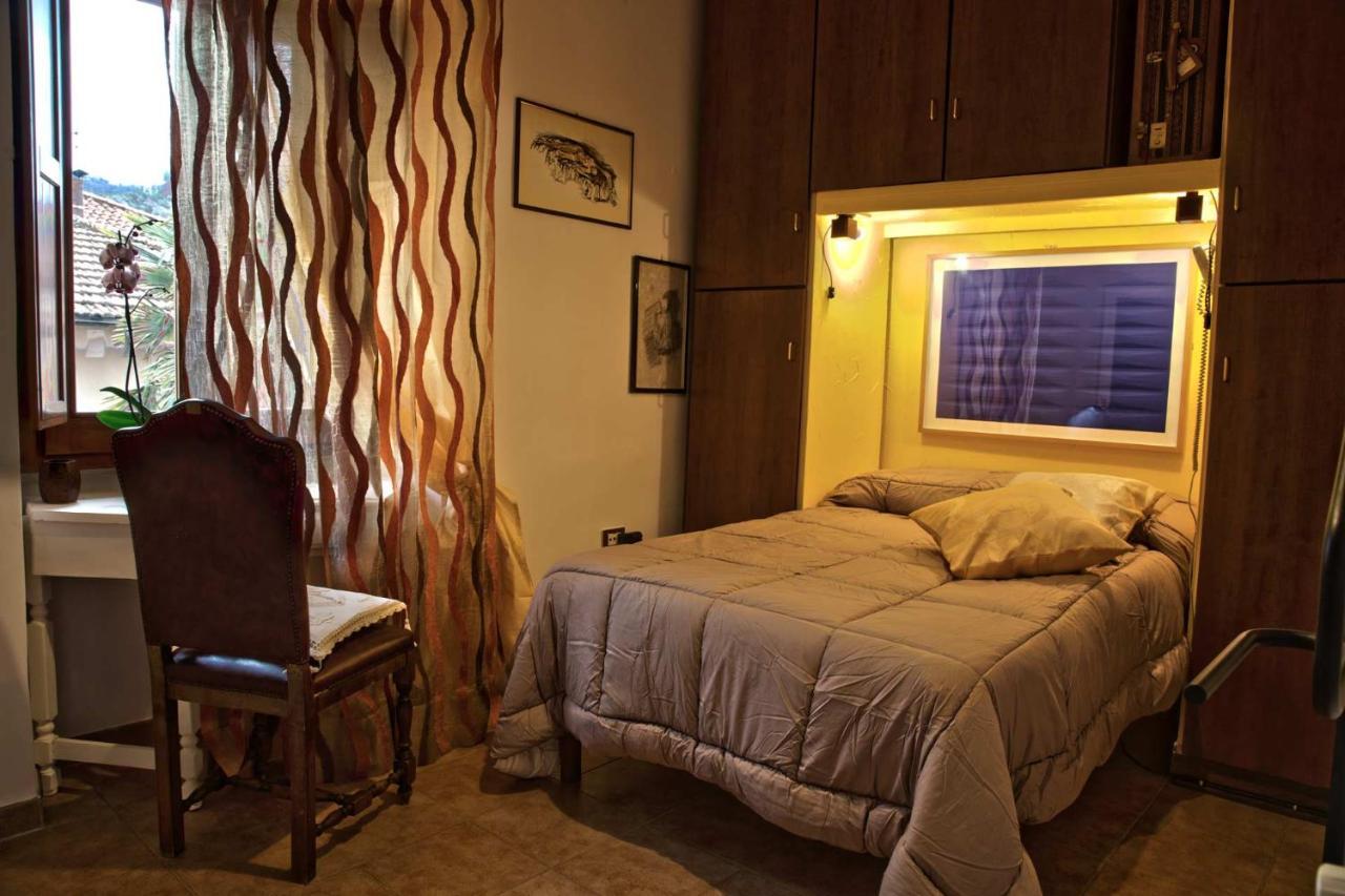テルニ Le Pinelle Bed & Breakfast エクステリア 写真